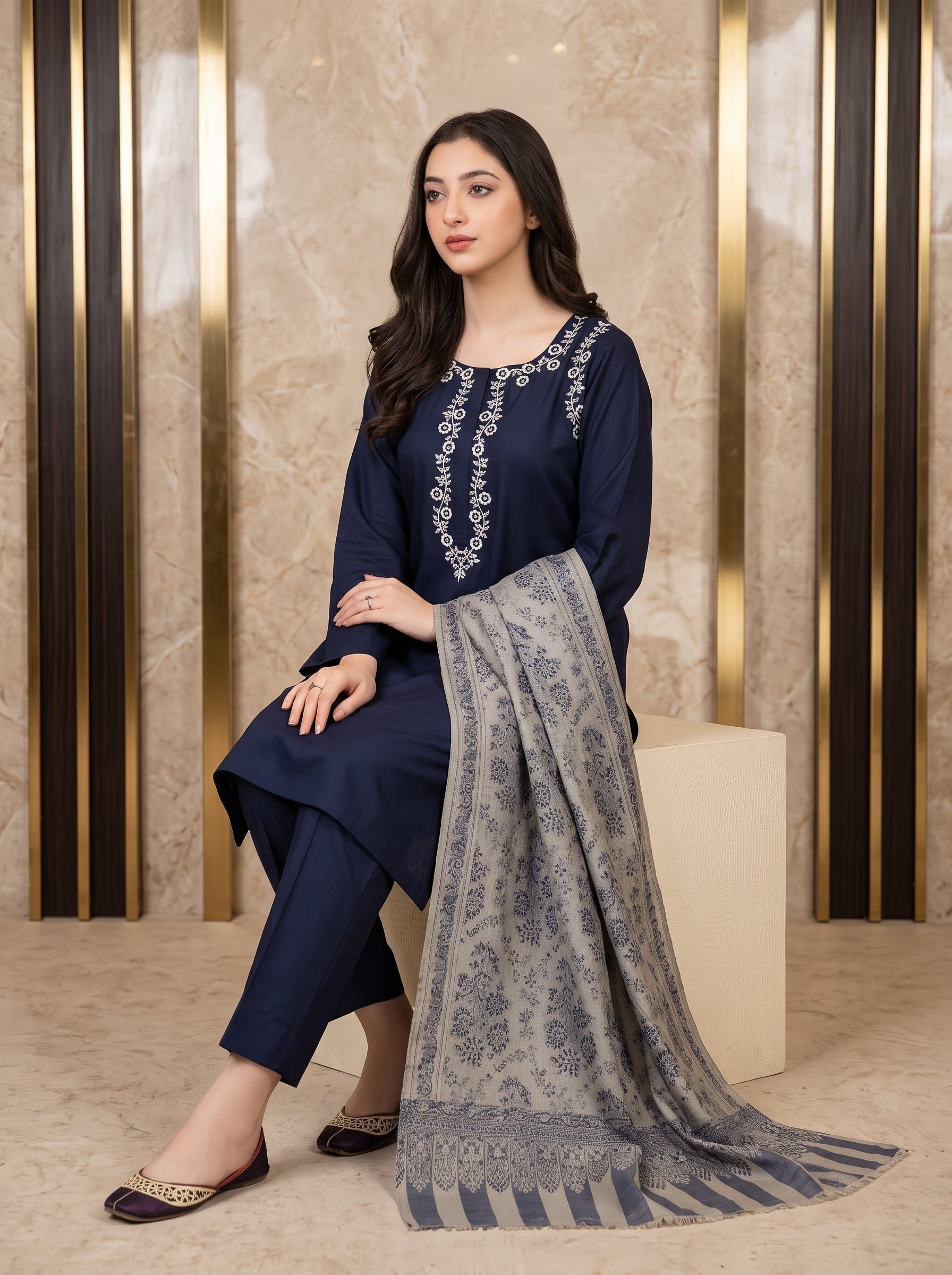 3 PIECE UNSTITCHED
